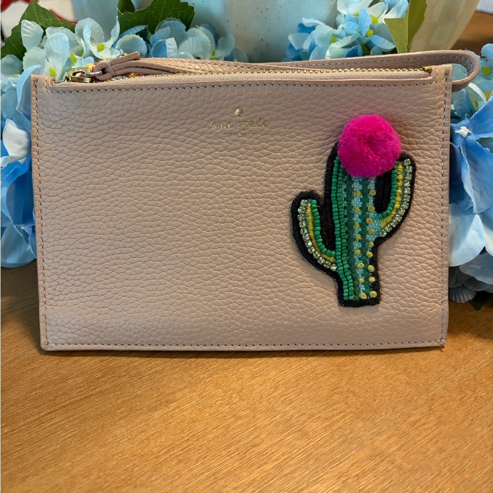 Kate Spade on Purpose Leather Wristlet - Cactus Beaded